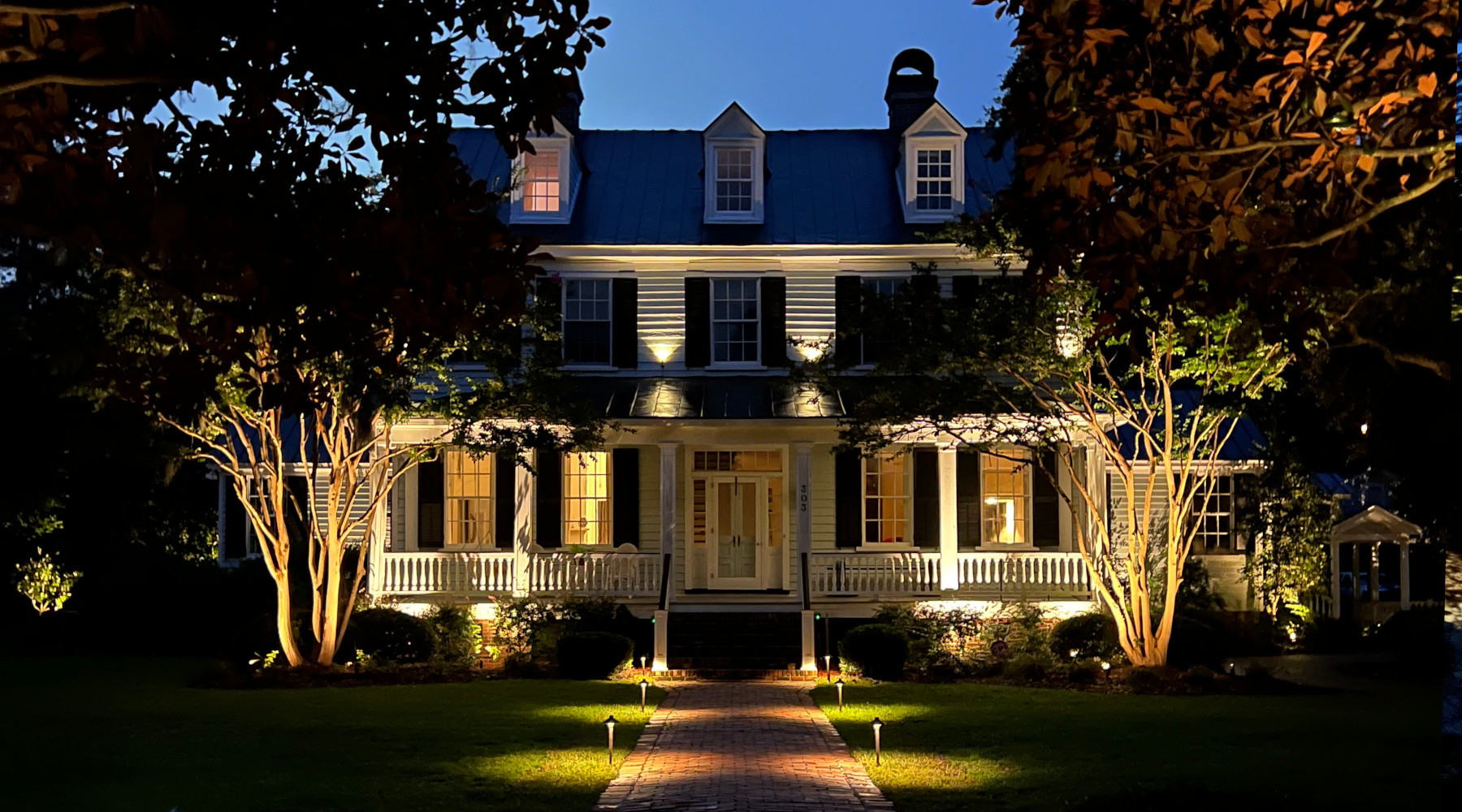 Landscape Lighting of Charleston